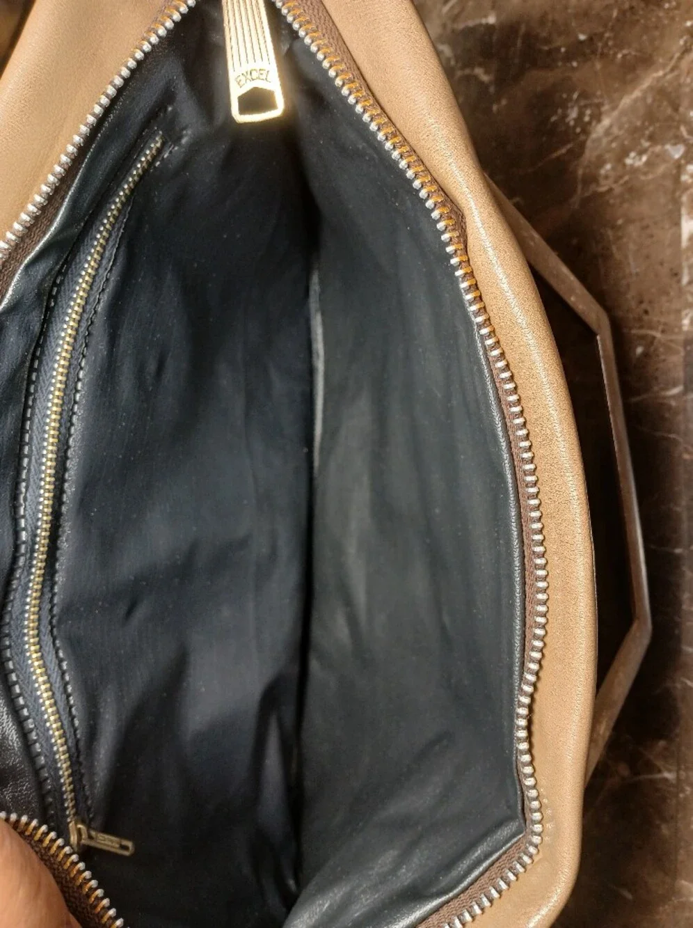 Vtg Buttery Soft Clutch/ Shoulder Bag In Tan
